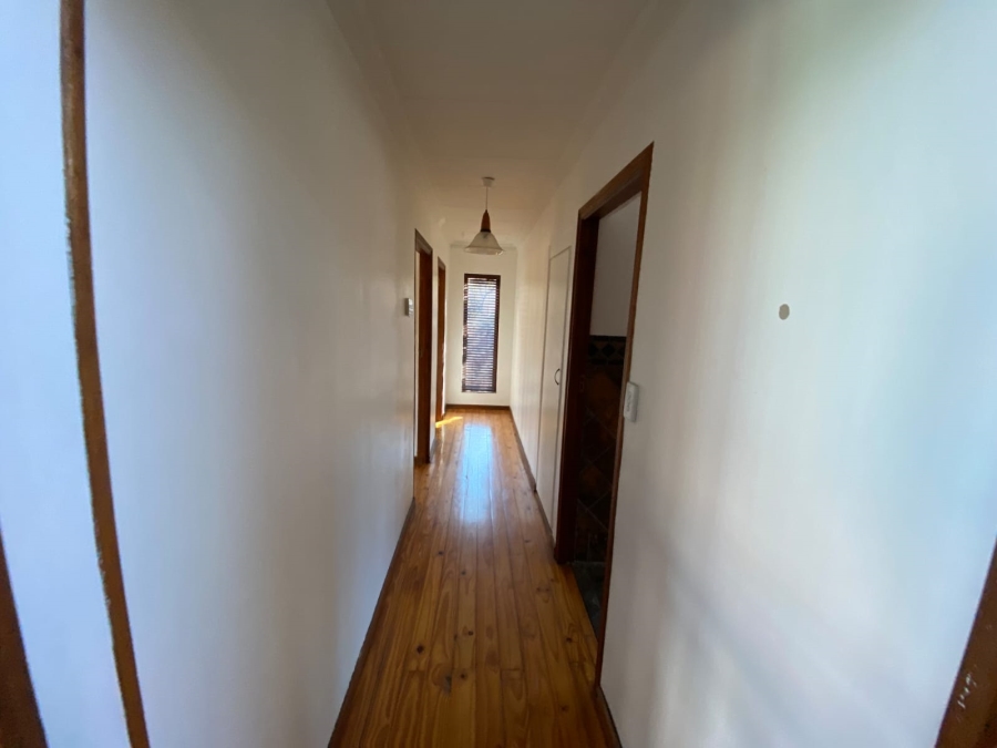 5 Bedroom Property for Sale in Waterkloof A H North West